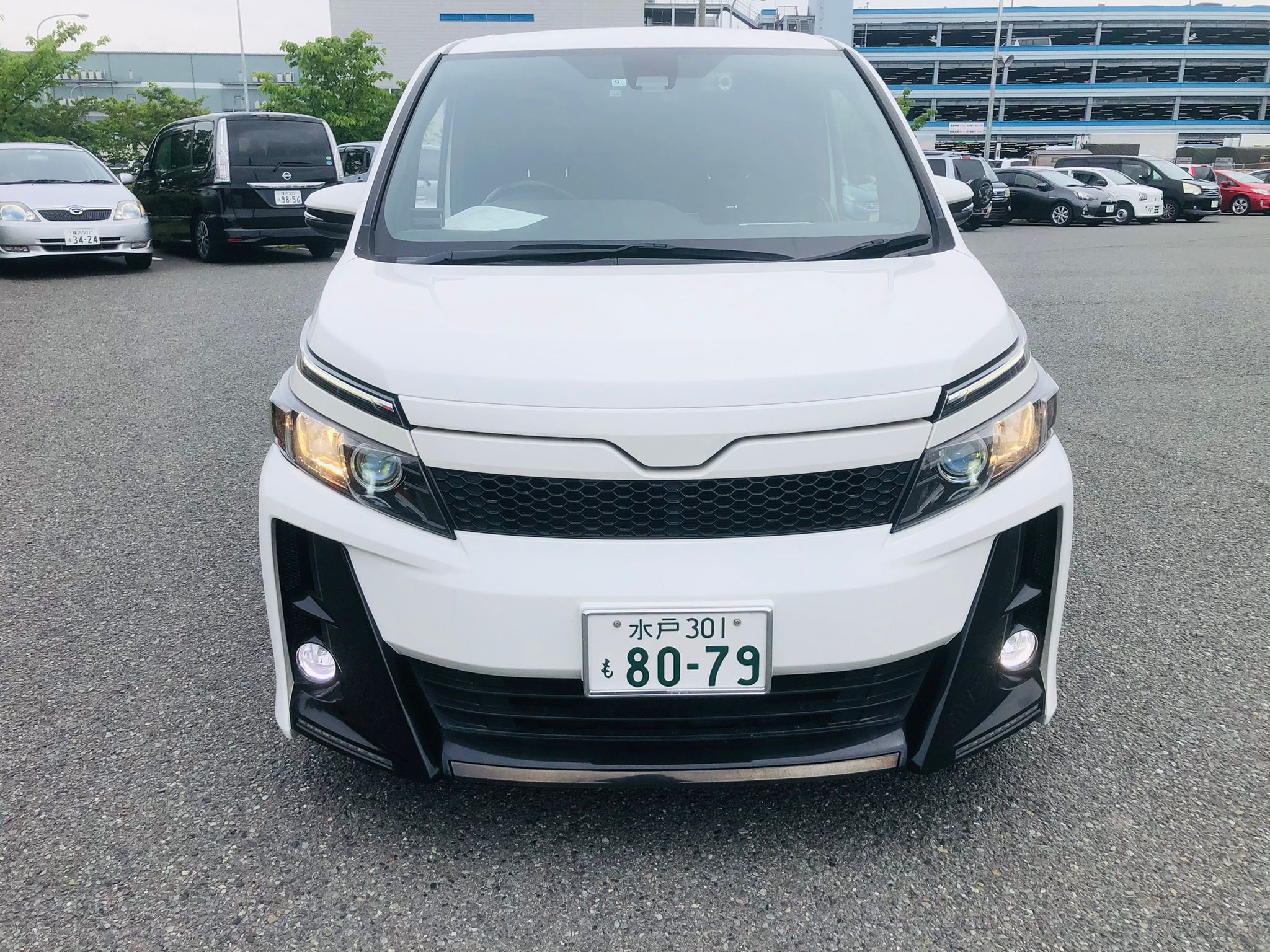 2016 TOYOTA VOXY ZS GS - ATC Japan